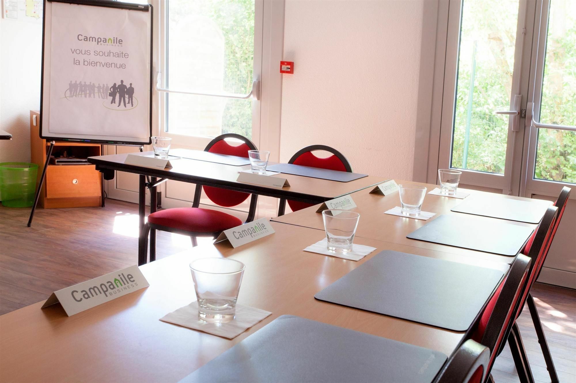 Campanile Tours Sud - Chambray-Les-Tours Hotel Kültér fotó