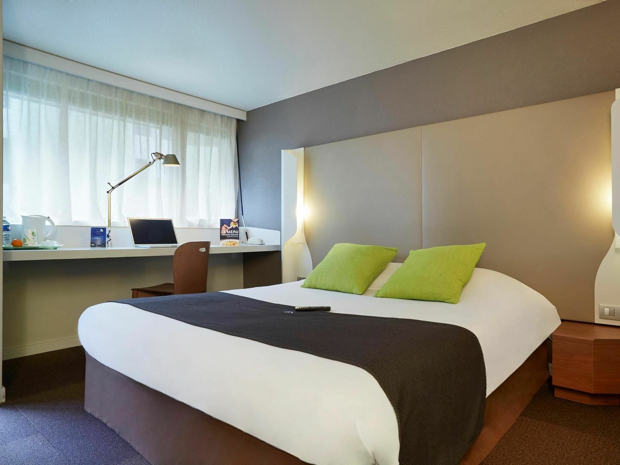 Campanile Tours Sud - Chambray-Les-Tours Hotel Kültér fotó