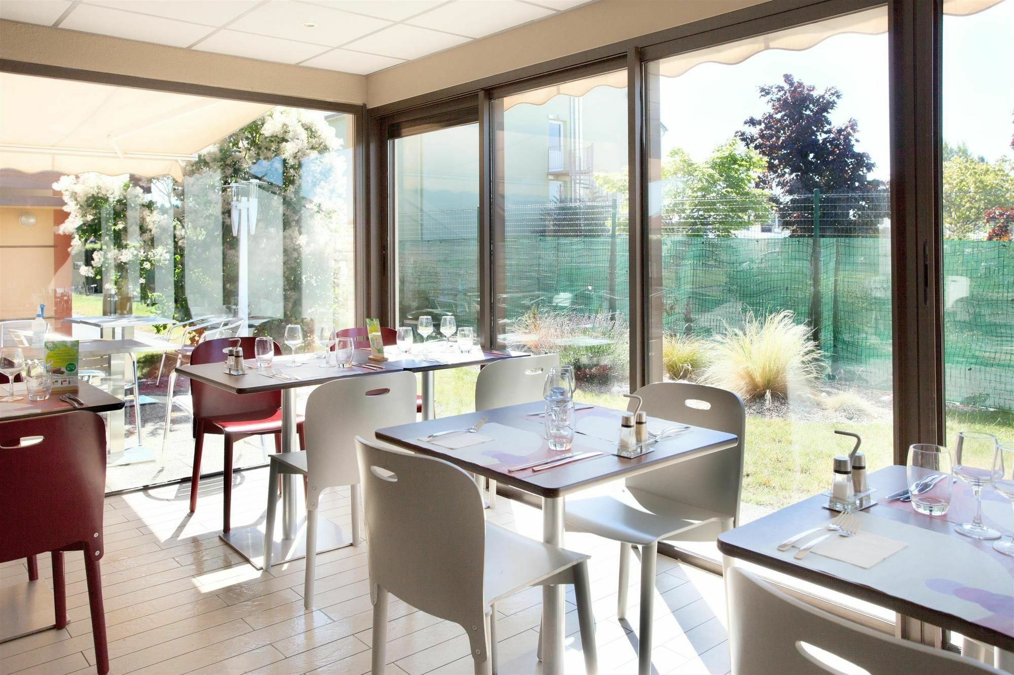 Campanile Tours Sud - Chambray-Les-Tours Hotel Kültér fotó